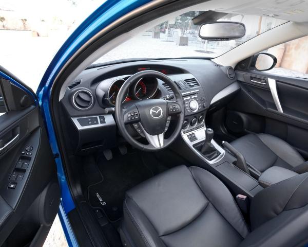 Фото Mazda 3 II (BL) Седан