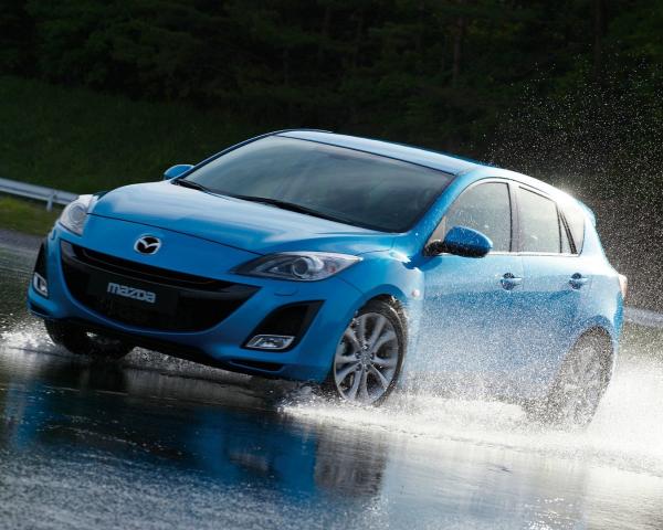 Фото Mazda 3 II (BL) Хэтчбек 5 дв.