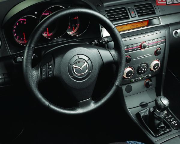 Фото Mazda 3 I (BK) Седан