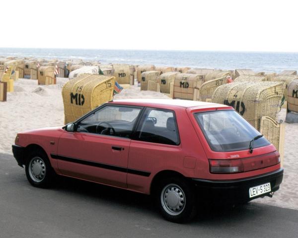 Фото Mazda 323 IV (BG) Хэтчбек 3 дв.