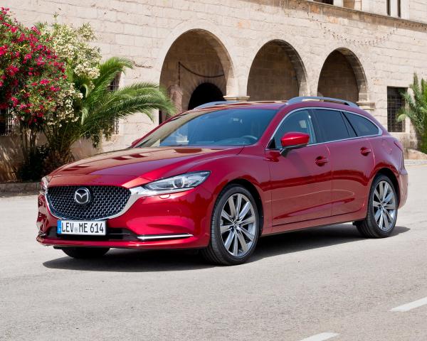 Фото Mazda 6 III (GJ) Рестайлинг 2 Универсал 5 дв.