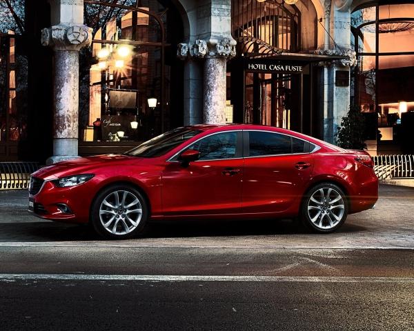 Фото Mazda Atenza III Седан