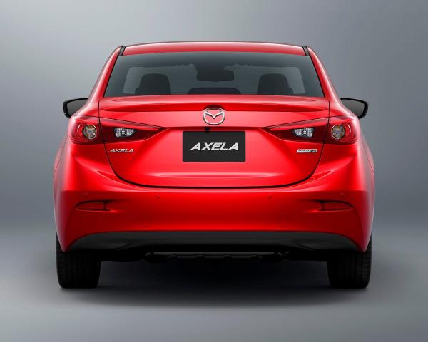 Фото Mazda Axela III Рестайлинг Седан
