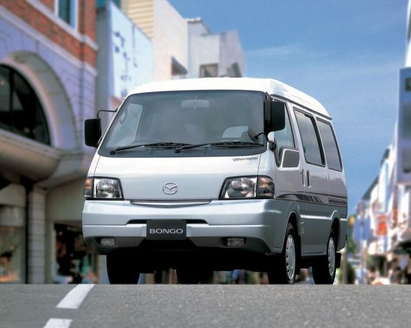 Фото Mazda Bongo IV Минивэн