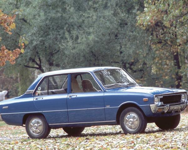 Фото Mazda 1000 I Седан