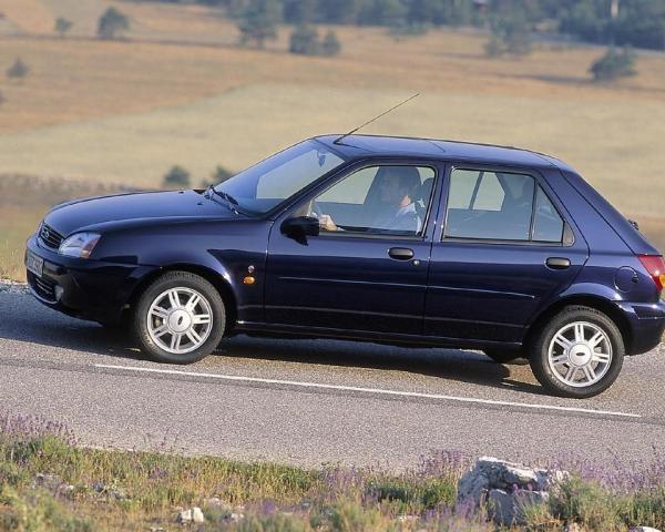 Фото Mazda 121 III Хэтчбек 5 дв.