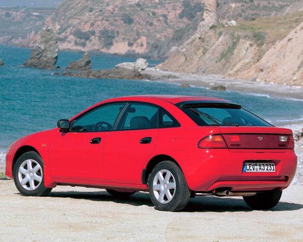 Фото Mazda Lantis I Хэтчбек 5 дв.
