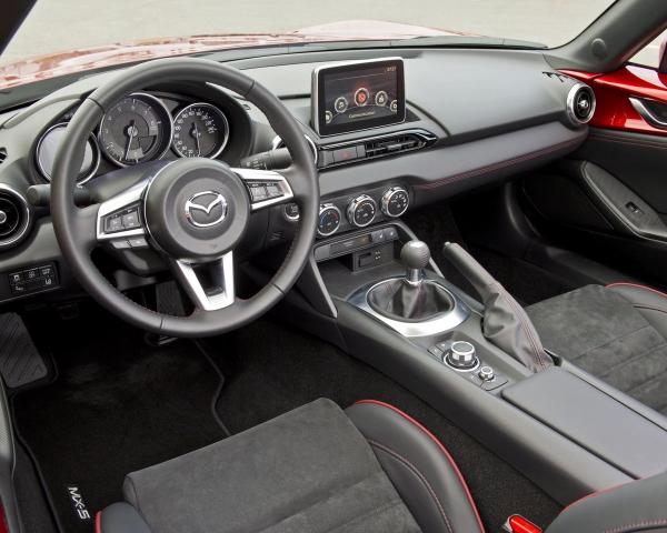 Фото Mazda MX-5 IV (ND) Родстер