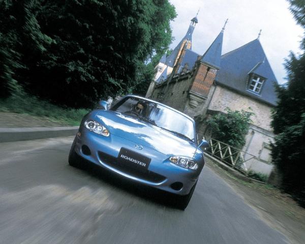 Фото Mazda Roadster II (NB) Родстер