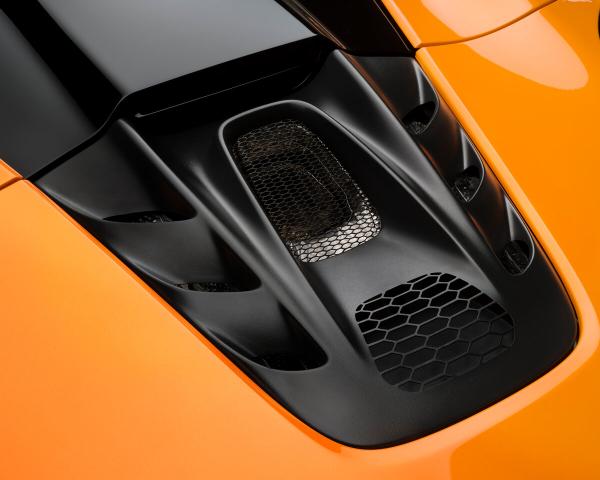 Фото McLaren Artura I Родстер Spider