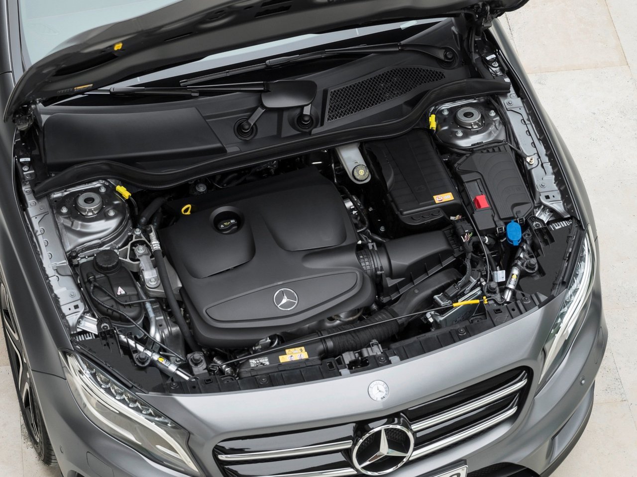 Фото Mercedes-Benz GLA I (X156)