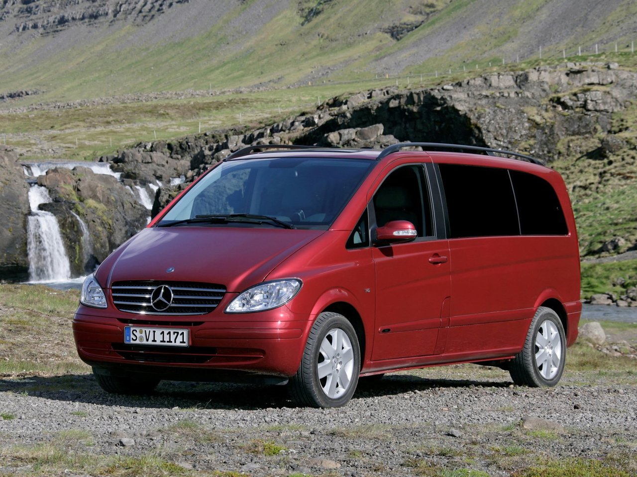 Фото Mercedes-Benz Viano I (W639)