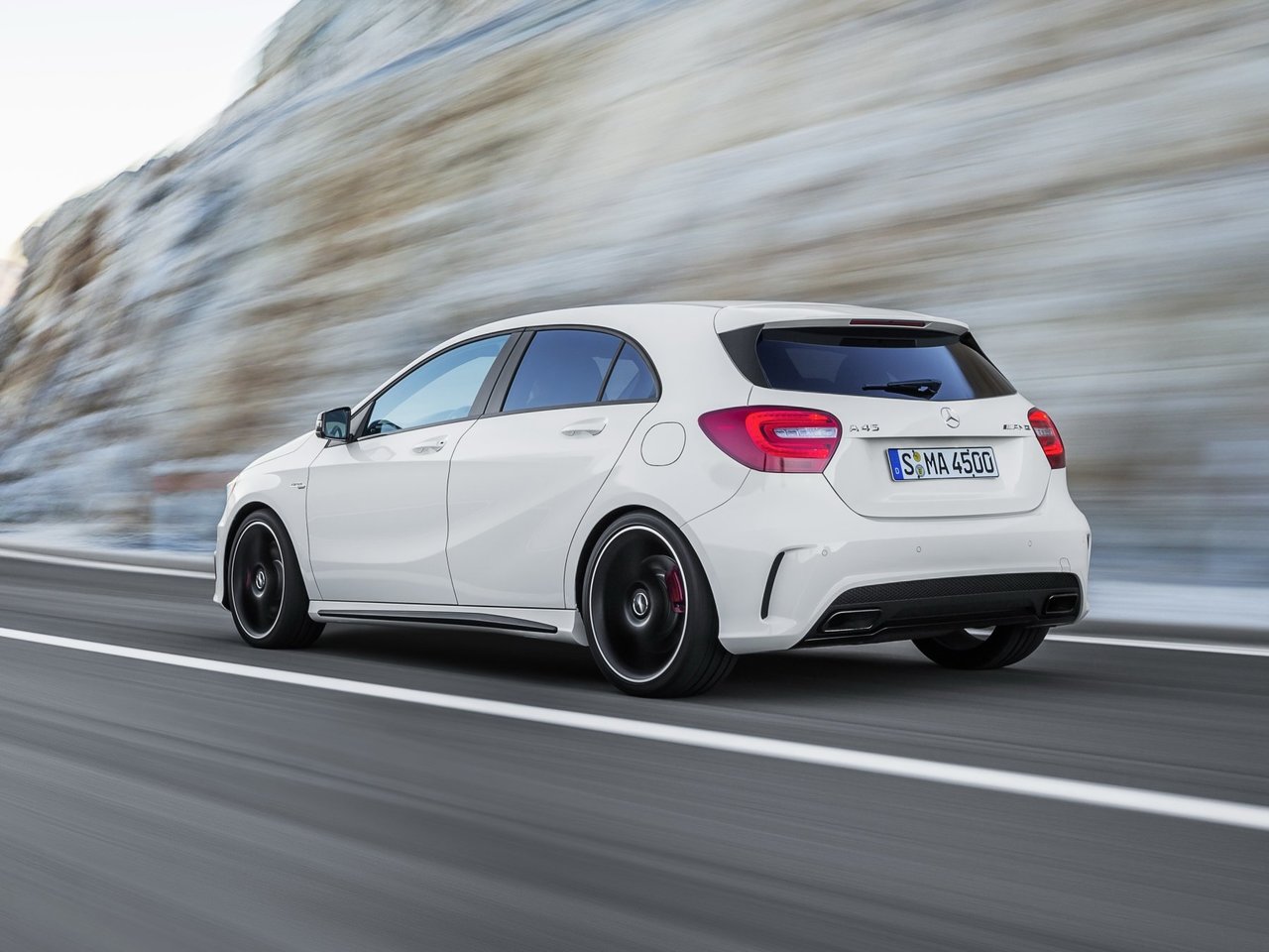 Фото Mercedes-Benz A-класс AMG I (W176)