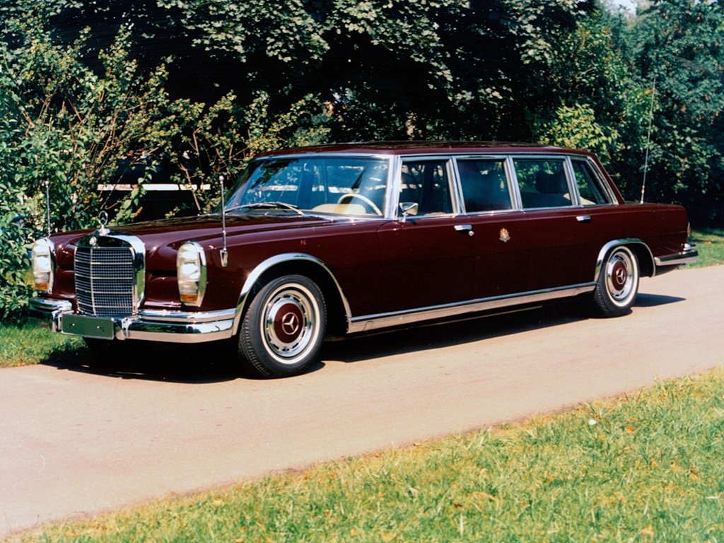 Фото Mercedes-Benz W100 I