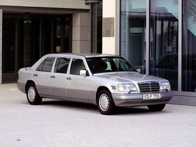 Фото Mercedes-Benz E-класс I (W124) Лимузин