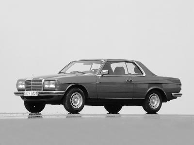 Фото Mercedes-Benz W123 I Купе