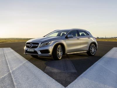 Фото Mercedes-Benz GLA AMG I (X156) Внедорожник 5 дв.