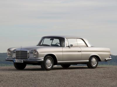 Фото Mercedes-Benz W111 I Купе