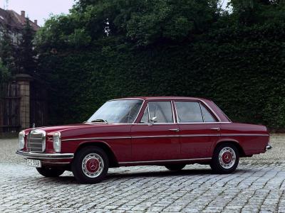 Фото Mercedes-Benz W115 I Седан