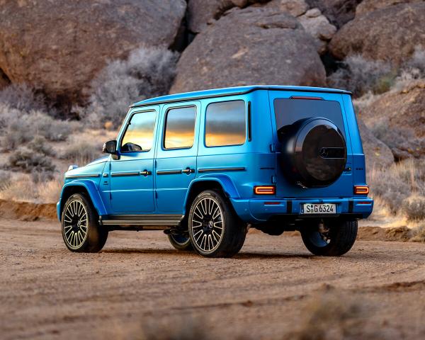 Фото Mercedes-Benz G-класс AMG II (W463) Рестайлинг Внедорожник 5 дв.