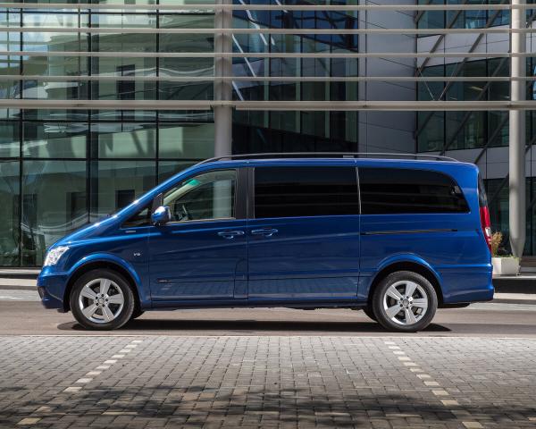 Фото Mercedes-Benz V-класс II (W639) Рестайлинг Минивэн Long