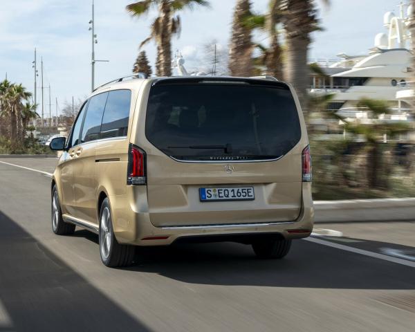 Фото Mercedes-Benz EQV I Рестайлинг Минивэн Long