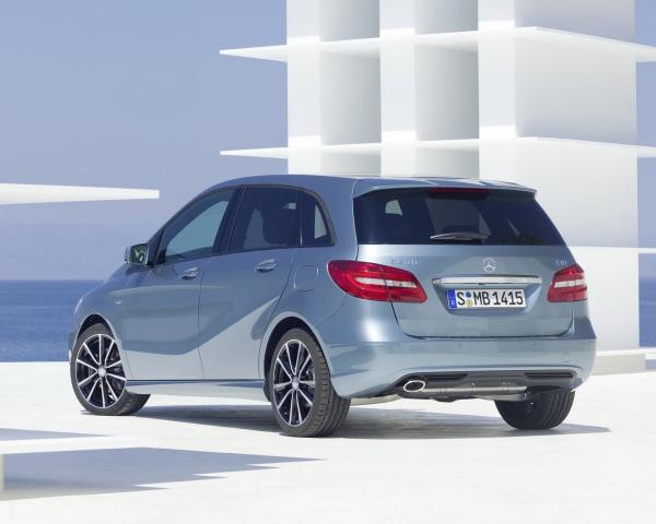 Фото Mercedes-Benz B-класс II (W246) Хэтчбек 5 дв.