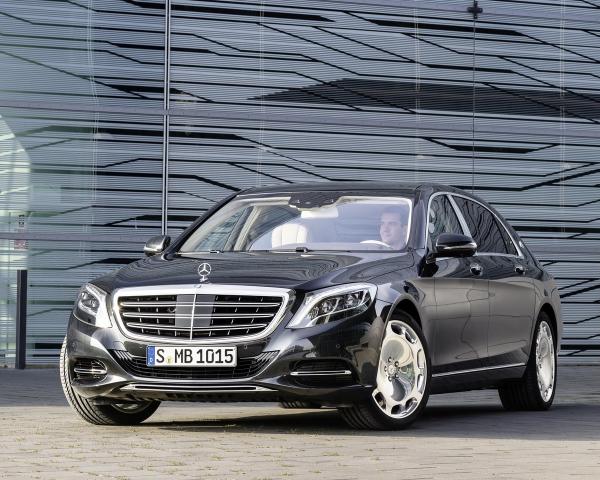 Фото Mercedes-Benz Maybach S-класс I (X222) Седан