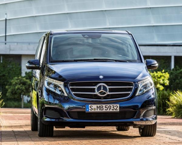 Фото Mercedes-Benz V-класс III (W447) Рестайлинг Минивэн L