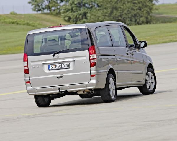 Фото Mercedes-Benz Viano I (W639) Рестайлинг Минивэн Long