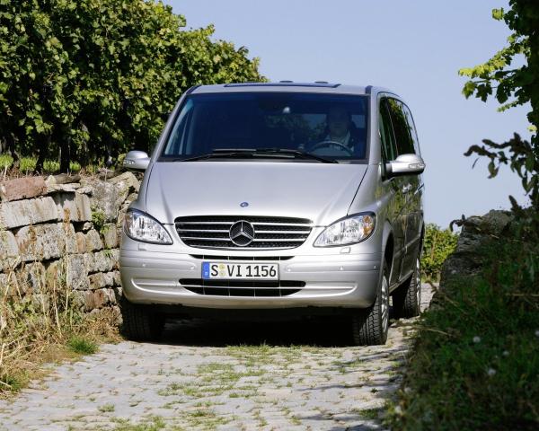 Фото Mercedes-Benz Viano I (W639) Минивэн Long