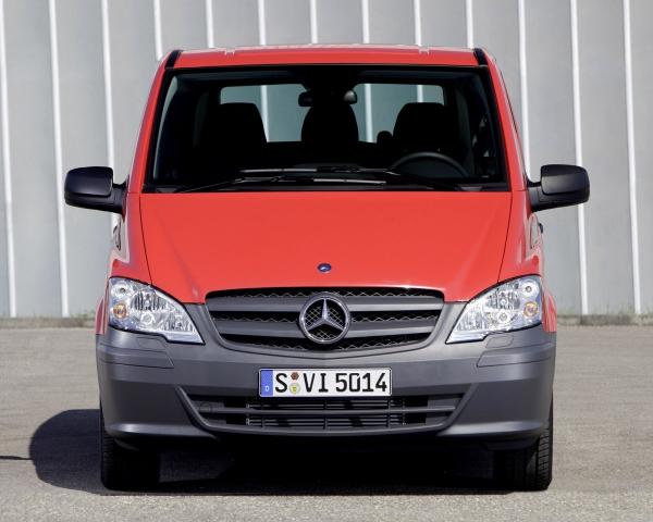 Фото Mercedes-Benz Vito II (W639) Рестайлинг Минивэн L3