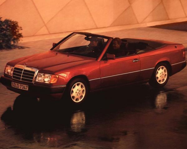 Фото Mercedes-Benz W124 I Кабриолет