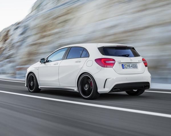 Фото Mercedes-Benz A-класс AMG I (W176) Хэтчбек 5 дв.