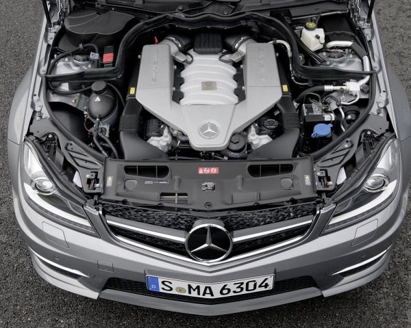 Фото Mercedes-Benz C-класс AMG III (W204) Рестайлинг Седан