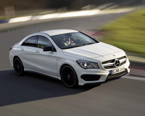 Фото Mercedes-Benz CLA AMG I (C117, X117) Седан