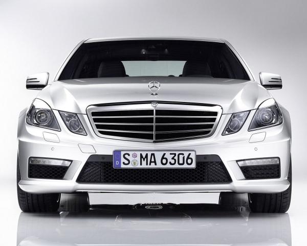 Фото Mercedes-Benz E-класс AMG IV (W212, S212) Седан