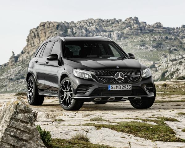 Фото Mercedes-Benz GLC AMG I (X253) Внедорожник 5 дв.