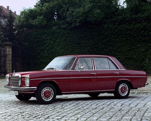 Фото Mercedes-Benz W115 I Седан