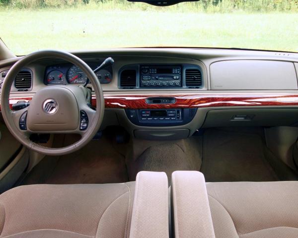 Фото Mercury Grand Marquis III Седан