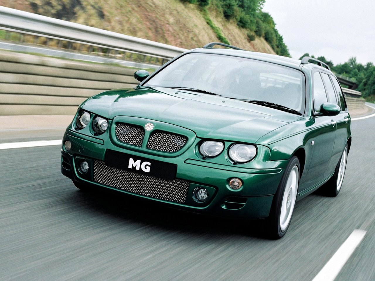 Фото MG ZT I