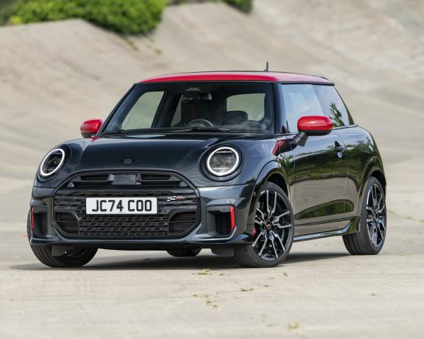 Фото Mini Hatch IV (F66/J01) Хэтчбек 3 дв. JCW