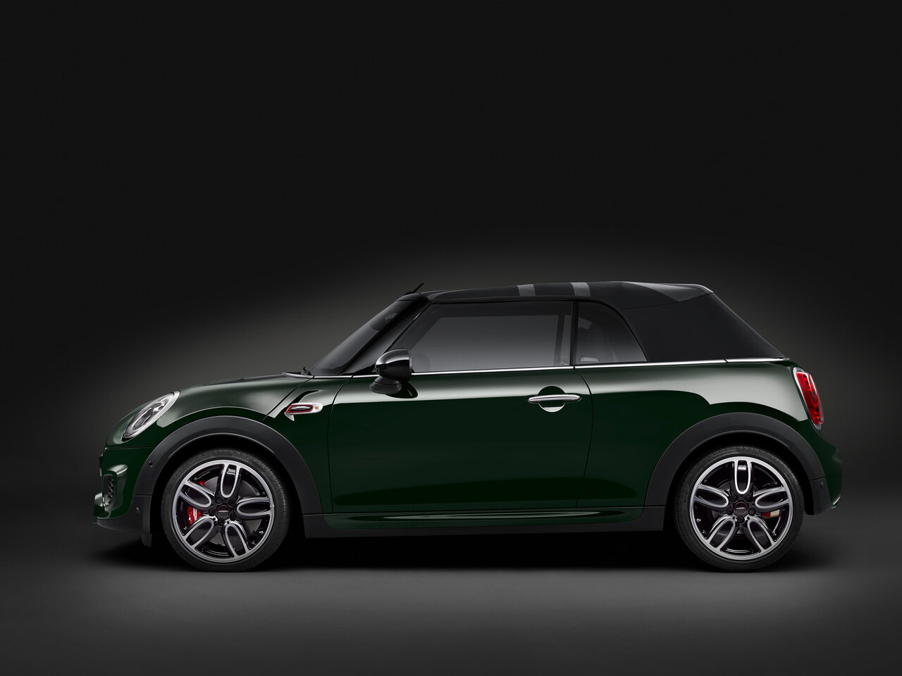 Фото Mini Cabrio III Рестайлинг Кабриолет JCW