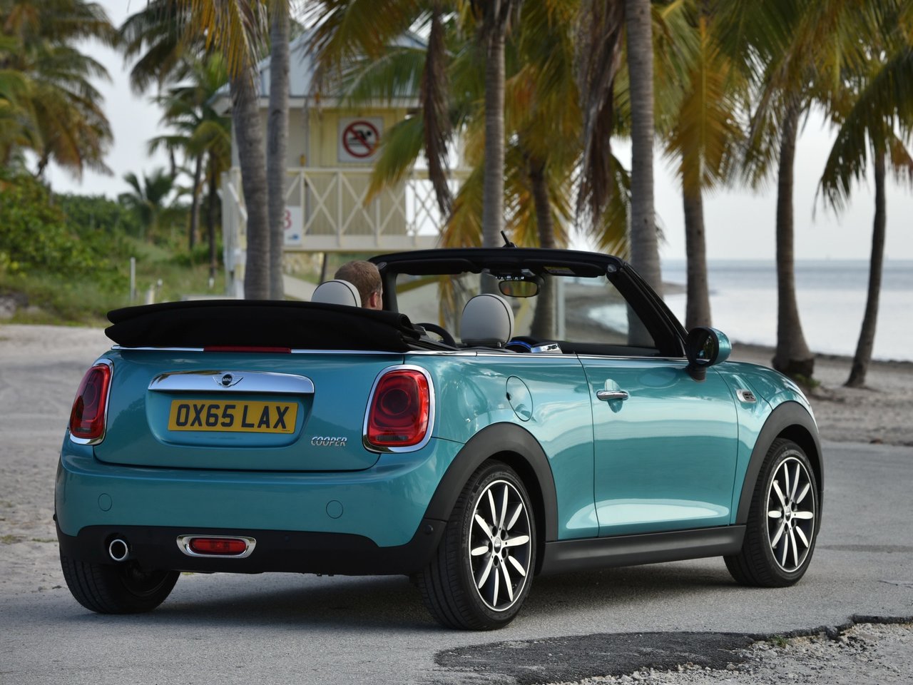 Фото Mini Cabrio III Кабриолет