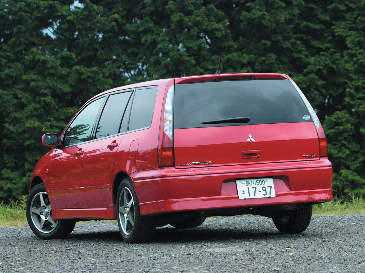 Лансер цедия. Mitsubishi Lancer Wagon 2000. Mitsubishi Lancer Cedia. Mitsubishi Lancer Cedia Wagon. Mitsubishi Cedia Wagon.