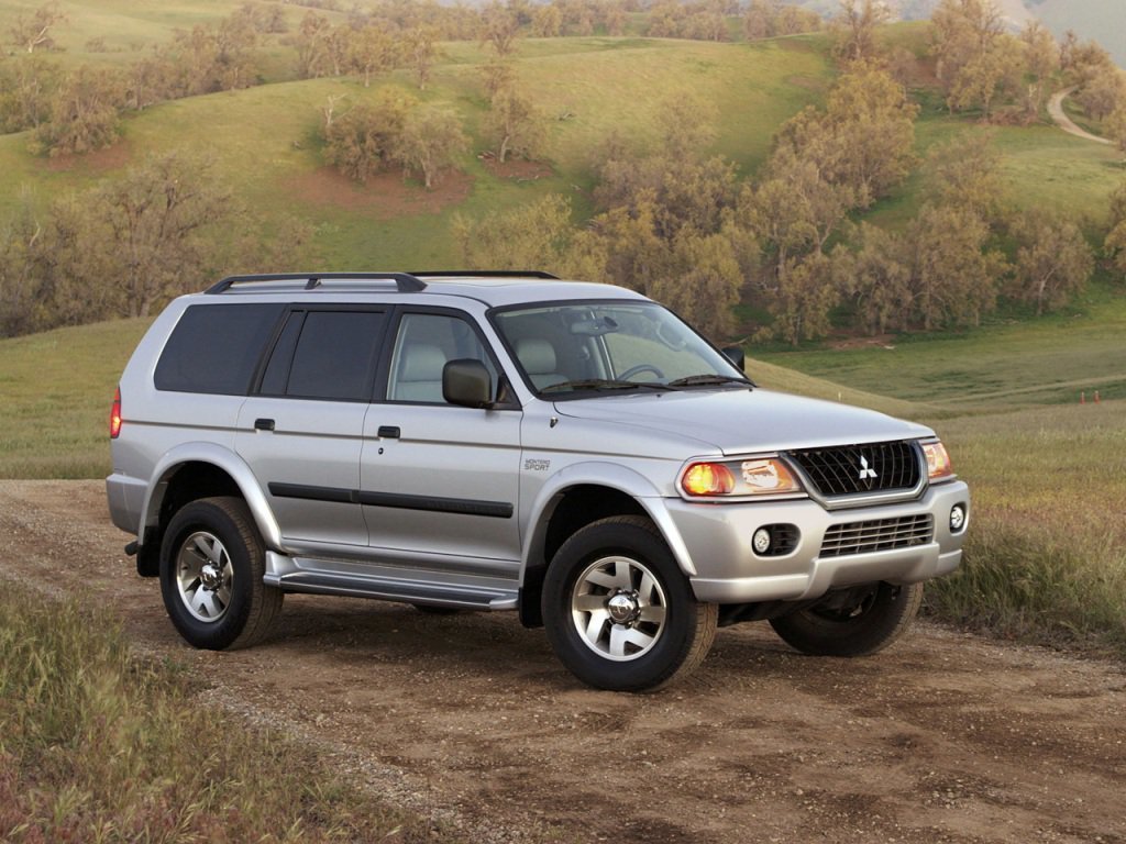 Фото Mitsubishi Montero Sport I