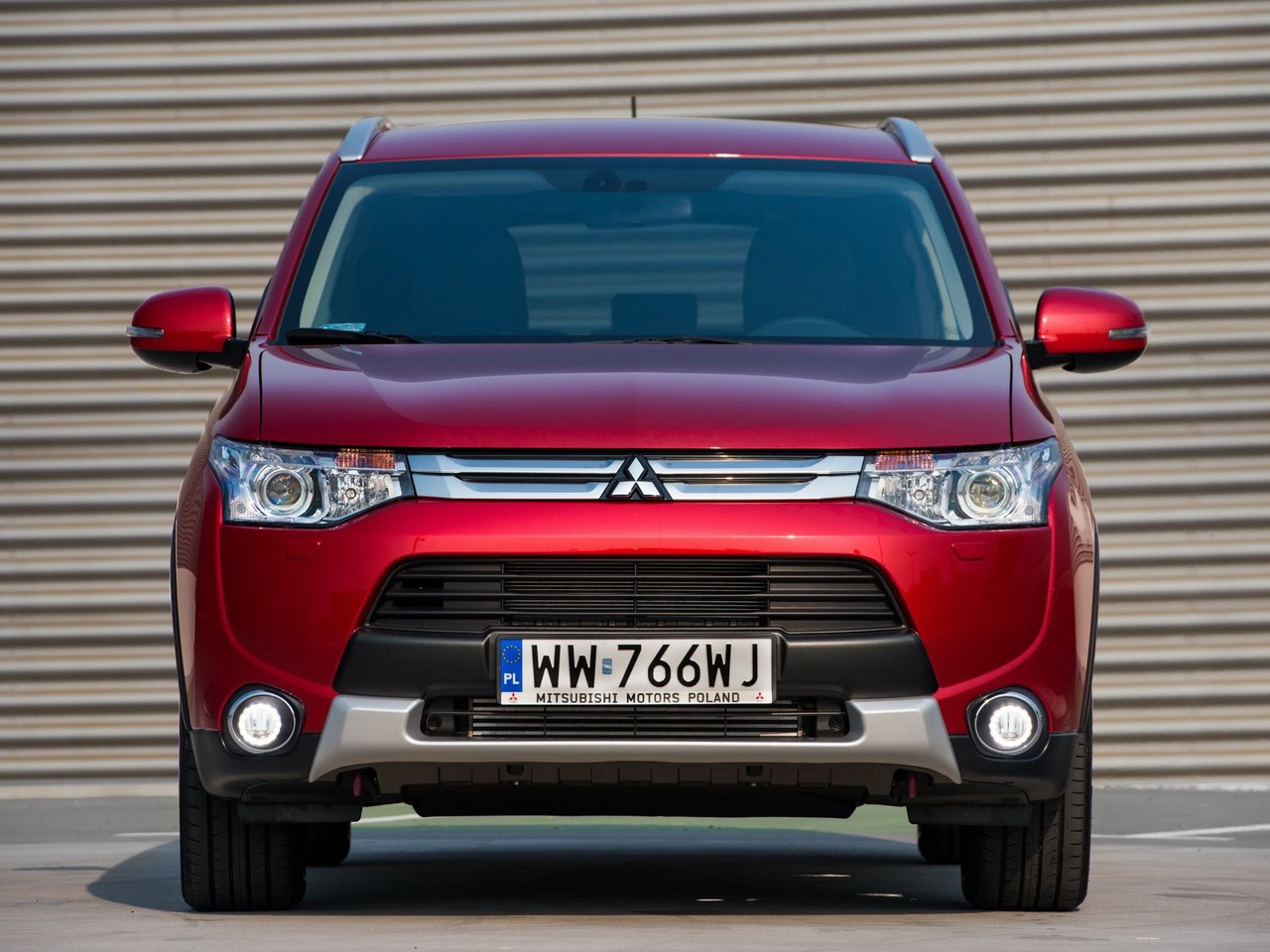 Фото Mitsubishi Outlander III Рестайлинг