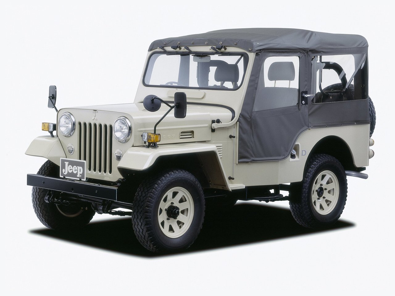 Фото Mitsubishi Jeep J I