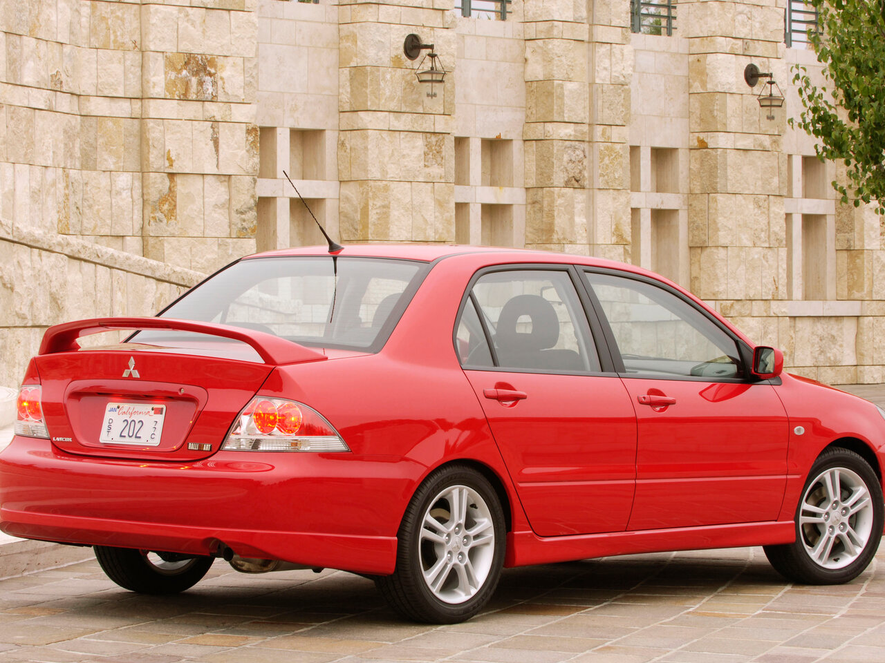 Фото Mitsubishi Lancer Ralliart IX Рестайлинг