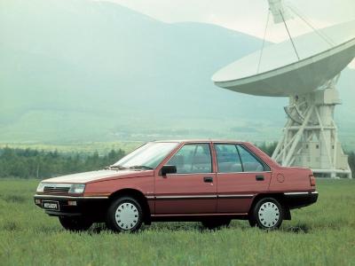 Фото Mitsubishi Lancer IV Седан